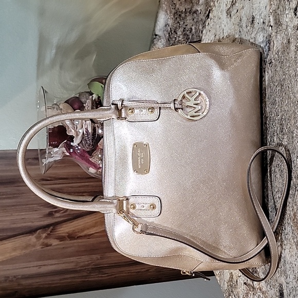 Michael Michael Kors EUC Leather Top Handle Bag - Picture 2 of 10